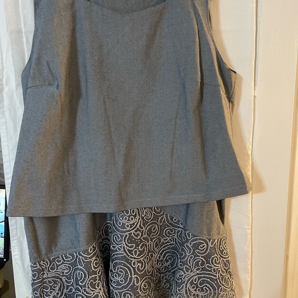 Size 22W Gray 3 piece suit. - Picture 5 of 5